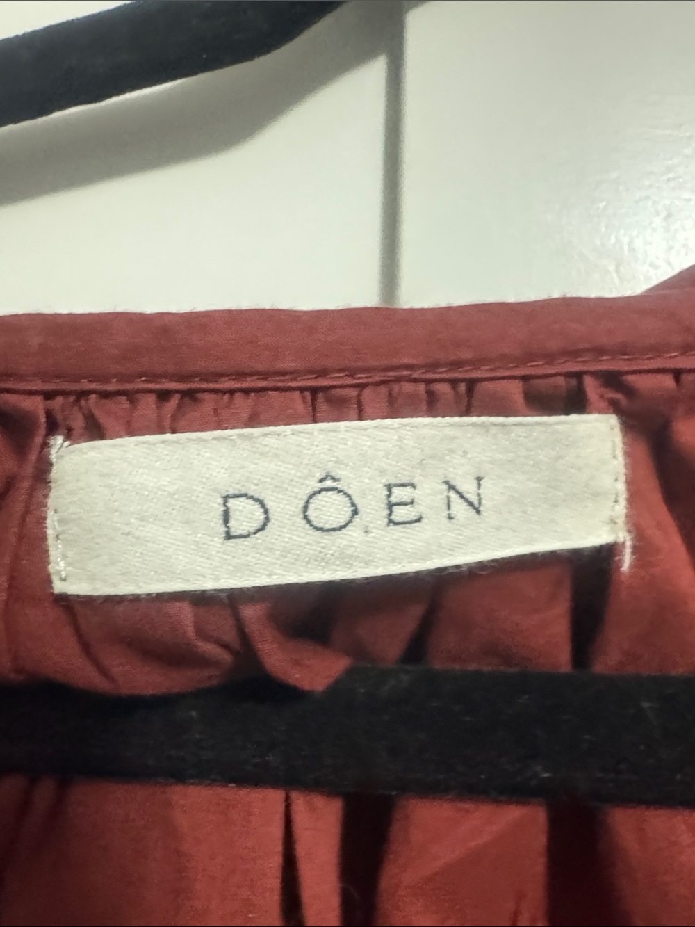 Doen Rust Red Ruffle-Neck Peasant Blouse - Picture 3 of 5